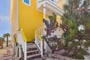 128 E Gorrie Dr, Saint George Island, FL 32328 - Photo 5