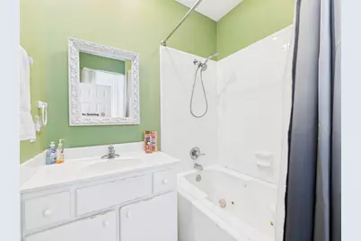 128 E Gorrie Dr, Saint George Island, FL 32328 - Photo 25