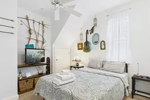 128 E Gorrie Dr, Saint George Island, FL 32328 - Photo 31