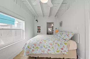 473 E Gorrie Dr, Saint George Island, FL 32328 - Photo 27