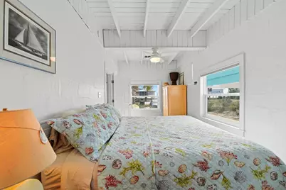 473 E Gorrie Dr, Saint George Island, FL 32328 - Photo 29