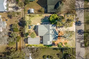 65 16th St, Apalachicola, FL 32320 - Photo 33