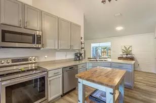 65 16th St, Apalachicola, FL 32320 - Photo 9