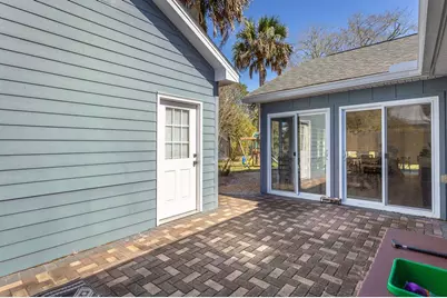 65 16th St, Apalachicola, FL 32320 - Photo 25