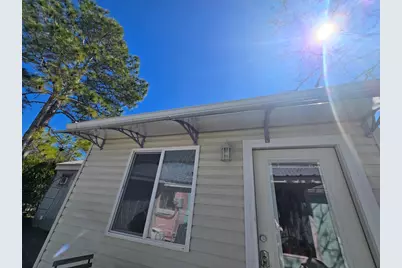 38-2 E Pine St, Lanark Village, FL 32323 - Photo 15