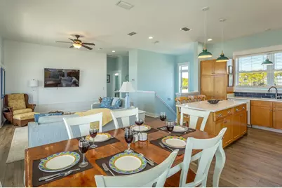 733 E Gulf Beach Dr, Saint George Island, FL 32328 - Photo 7