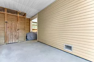 2009 Turpentine Trail, Saint George Island, FL 32328 - Photo 49