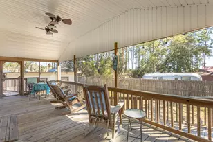 10 6th St, Eastpoint, FL 32328 - Photo 7