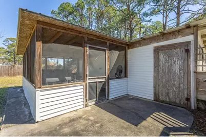 10 6th St, Eastpoint, FL 32328 - Photo 61