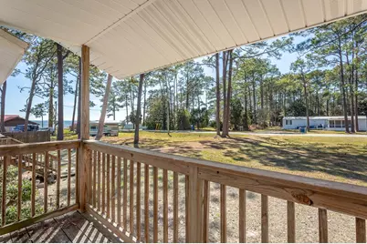 10 6th St, Eastpoint, FL 32328 - Photo 59