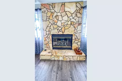 126 Carl King Ave, Carrabelle, FL 32322 - Photo 9