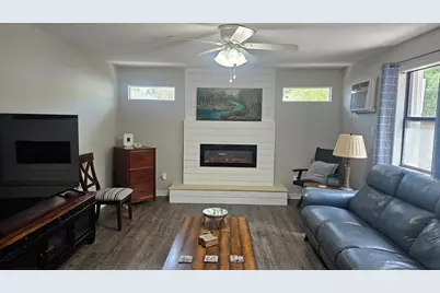 126 Carl King Ave, Carrabelle, FL 32322 - Photo 9
