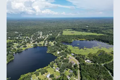 396 W Lakeview Dr, Wewahitchka, FL 32465 - Photo 9