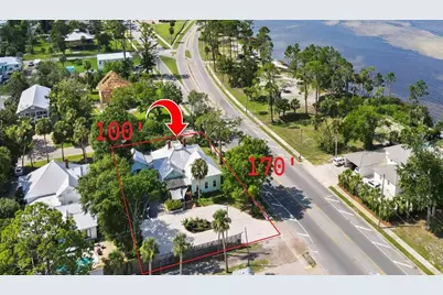 201 8th St, Port Saint Joe, FL 32456 - Photo 1