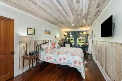 201 8th St, Port Saint Joe, FL 32456 - Photo 27