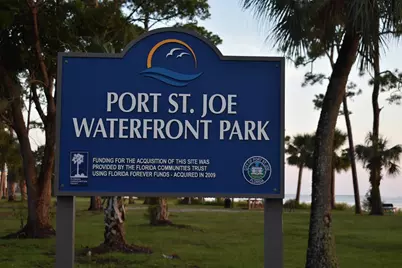 201 8th St, Port Saint Joe, FL 32456 - Photo 83