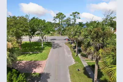 201 8th St, Port Saint Joe, FL 32456 - Photo 47