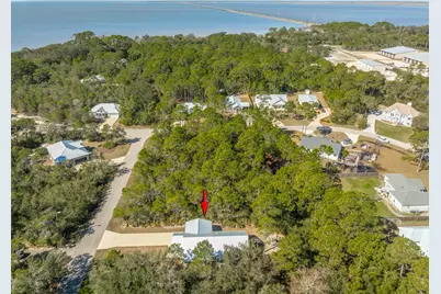 149 Las Brisas Dr, Eastpoint, FL 32328 - Photo 5