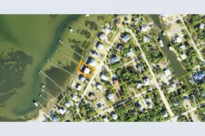 320 Marks St, Saint George Island, FL 32328 - Photo 9