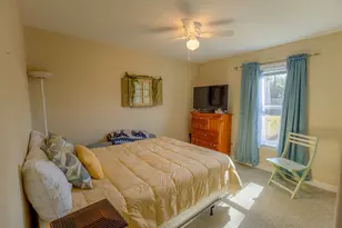 652 Longwood Ct, Eastpoint, FL 32328 - Photo 11