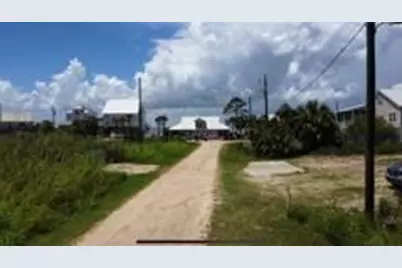 308 Quinn St, Saint George Island, FL 32328 - Photo 9