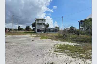 118 16th St, Mexico Beach, FL 32456 - Photo 3