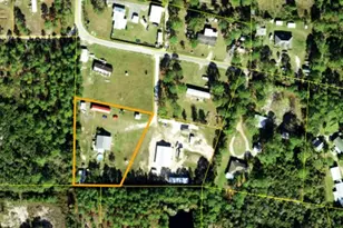 306 Huckeba Dr, Apalachicola, FL 32320 - Photo 5