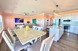 501 W Gulf Beach Dr, Saint George Island, FL 32328 - Photo 7