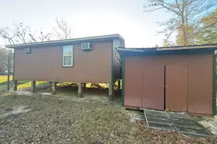 223 High Roller Soldier Rd, Wewahitchka, FL 32465 - Photo 17