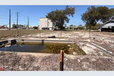 102 N 36th St, Mexico Beach, FL 32456 - Photo 3