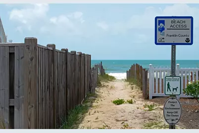 749 W Gorrie Dr, Saint George Island, FL 32328 - Photo 31