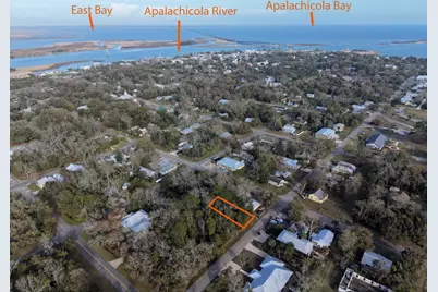193 10th St, Apalachicola, FL 32320 - Photo 5