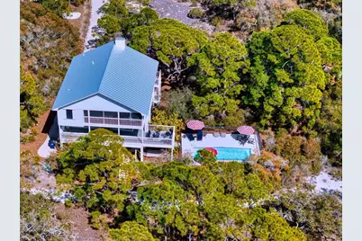 1464 Bayberry Ln, Saint George Island, FL 32328 - Photo 3