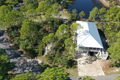 147 Lightning Bug Ln, Saint Teresa, FL 32358 - Photo 9