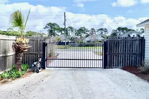 2018 Garrison Ave, Port Saint Joe, FL 32456 - Photo 57