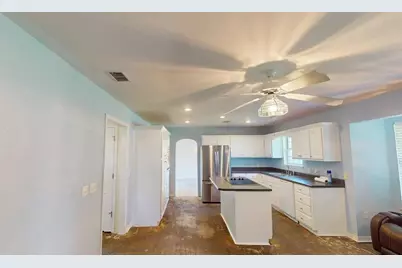 2021 Marvin Ave, Port Saint Joe, FL 32456 - Photo 7