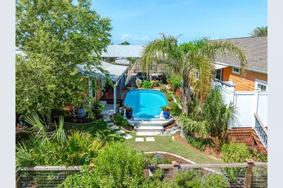 418 California Dr, Mexico Beach, FL 32456 - Photo 13