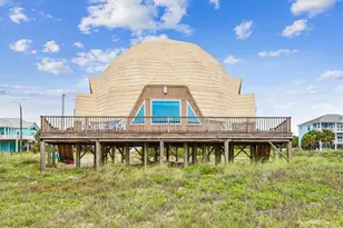 1048 W Gorrie Dr, Saint George Island, FL 32328 - Photo 1