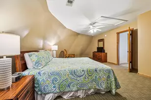 1048 W Gorrie Dr, Saint George Island, FL 32328 - Photo 25