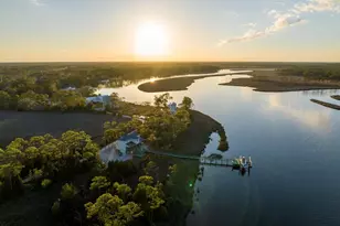 588 River Rd, Carrabelle, FL 32322 - Photo 3