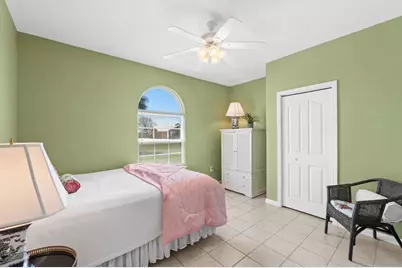 622 Gulf Aire Dr, Port Saint Joe, FL 32456 - Photo 13