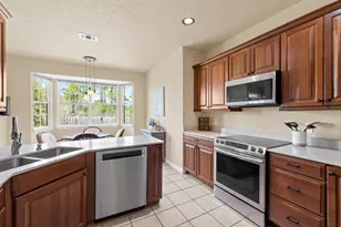 622 Gulf Aire Dr, Port Saint Joe, FL 32456 - Photo 9