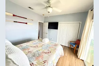 1040 E Gulf Beach Dr, Saint George Island, FL 32328 - Photo 21