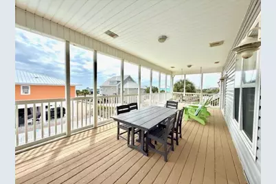1040 E Gulf Beach Dr, Saint George Island, FL 32328 - Photo 17