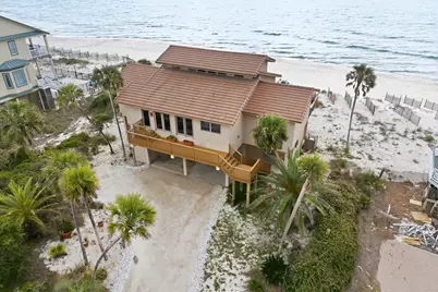 2124 Seahorse Ln, Saint George Island, FL 32328 - Photo 3