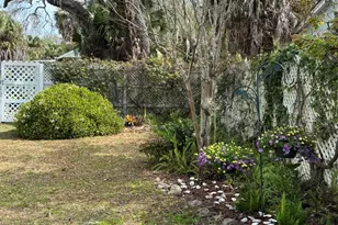 40 7th St, Apalachicola, FL 32320 - Photo 27