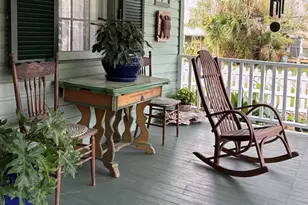 40 7th St, Apalachicola, FL 32320 - Photo 3