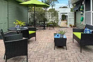 40 7th St, Apalachicola, FL 32320 - Photo 23