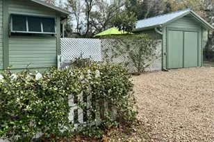 40 7th St, Apalachicola, FL 32320 - Photo 29