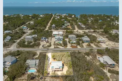 1064 W Gulf Beach Dr, Saint George Island, FL 32328 - Photo 27